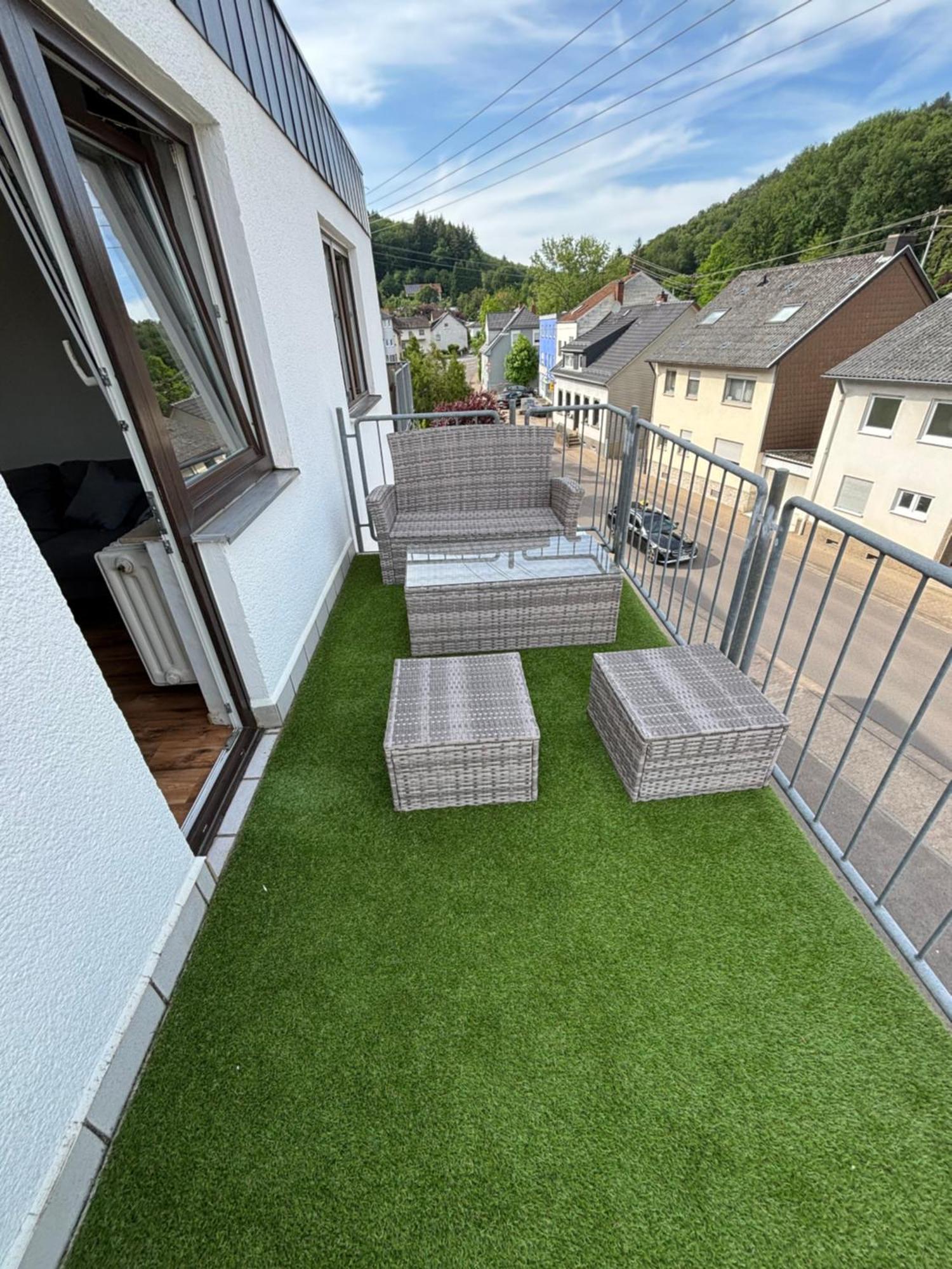 Gemuetliche Wohnung Mit Balkon Saarbruecken Exterior photo